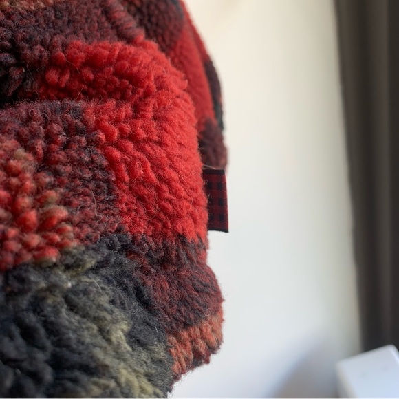 Woolrich 1/4 Zip Plaid Fleece - Picture 3 of 6